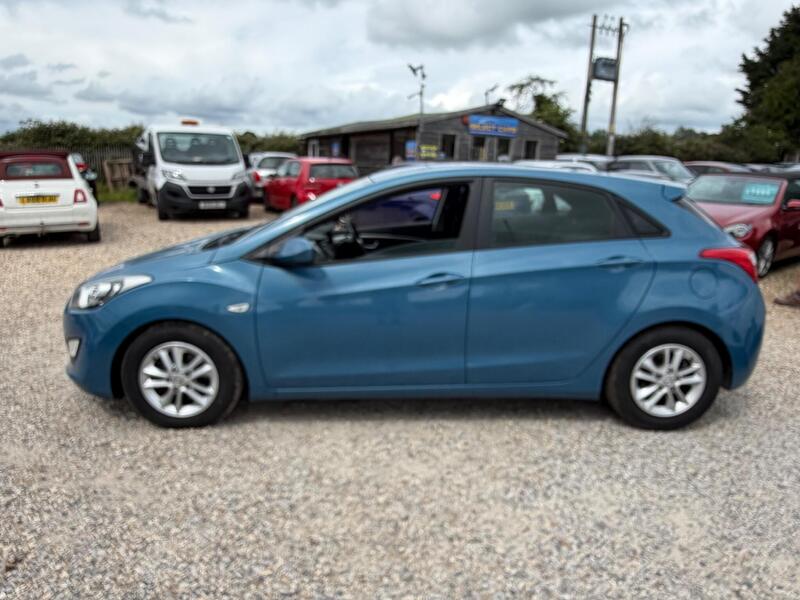Hyundai I30 view 6