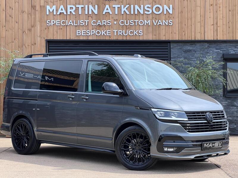 Volkswagen Transporter main image