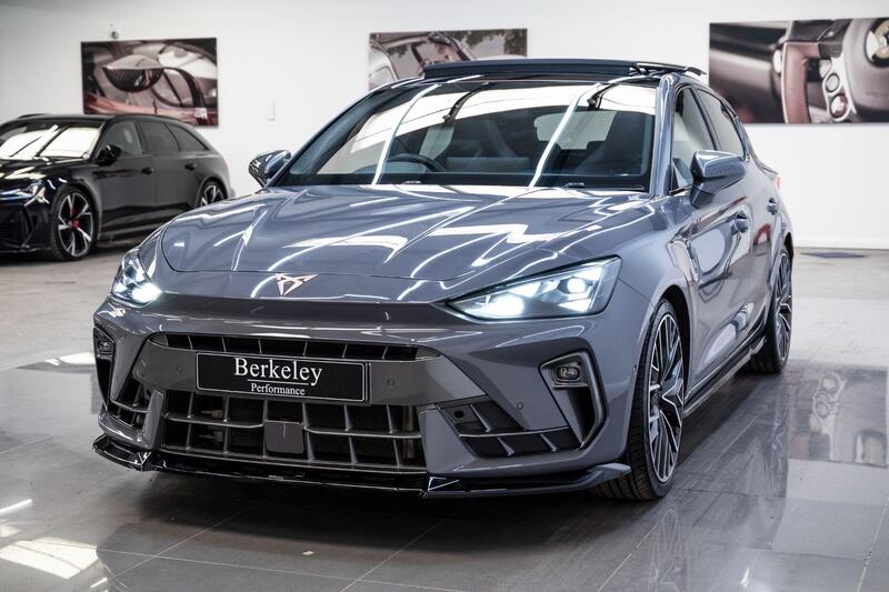 Cupra Leon view 3