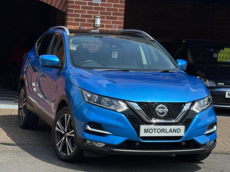 2018 Nissan Qashqai in Blue for sale