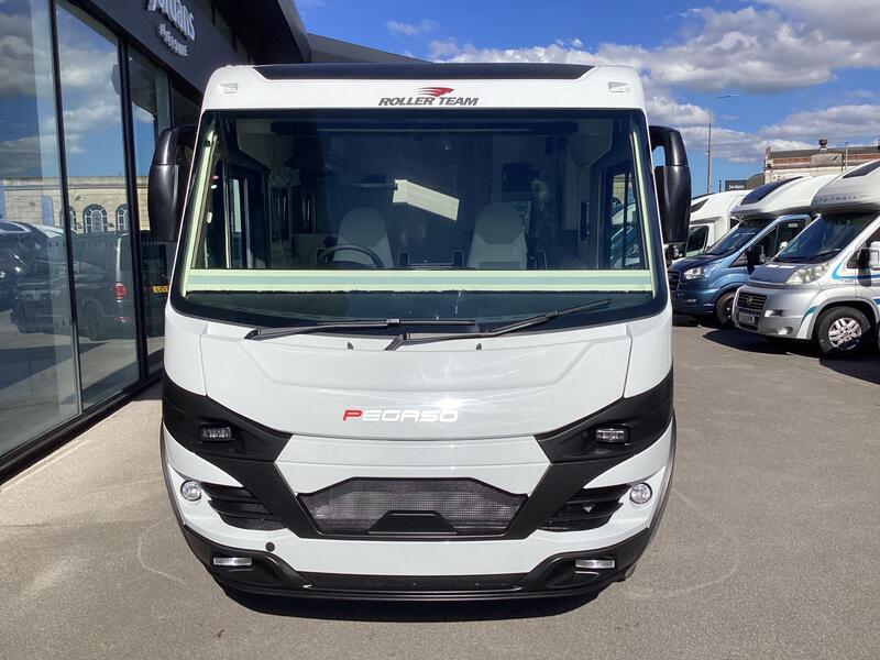 Roller Team Pegaso 750 — image 13