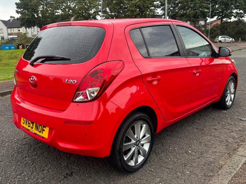 Hyundai I20 view 6