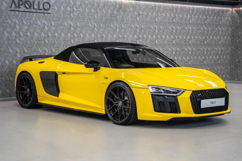 Audi Audi R8 view 5