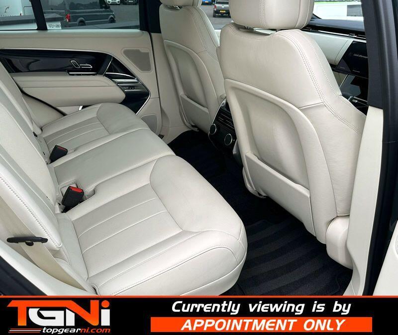 Land Rover Range Rover view 29