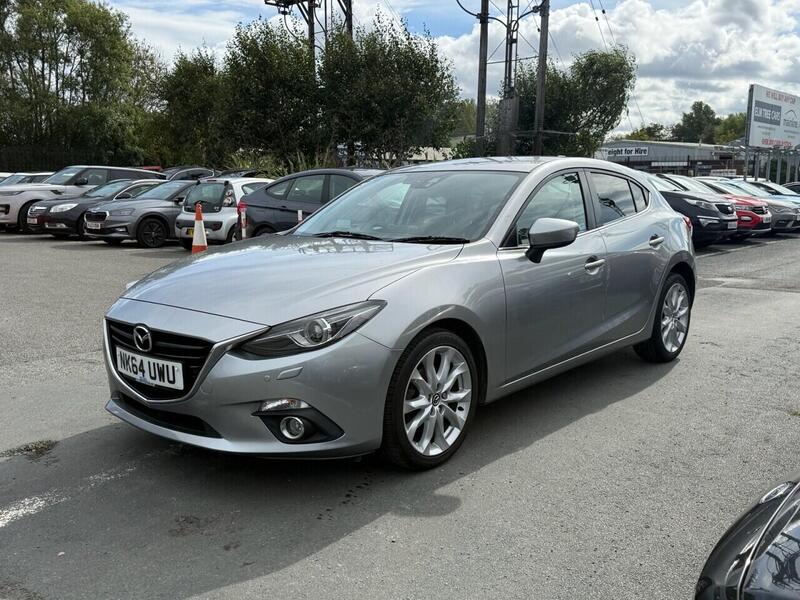 Mazda Mazda3 view 7