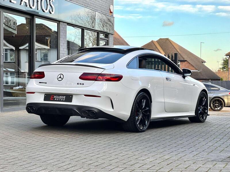 Mercedes-Benz E-Class view 34