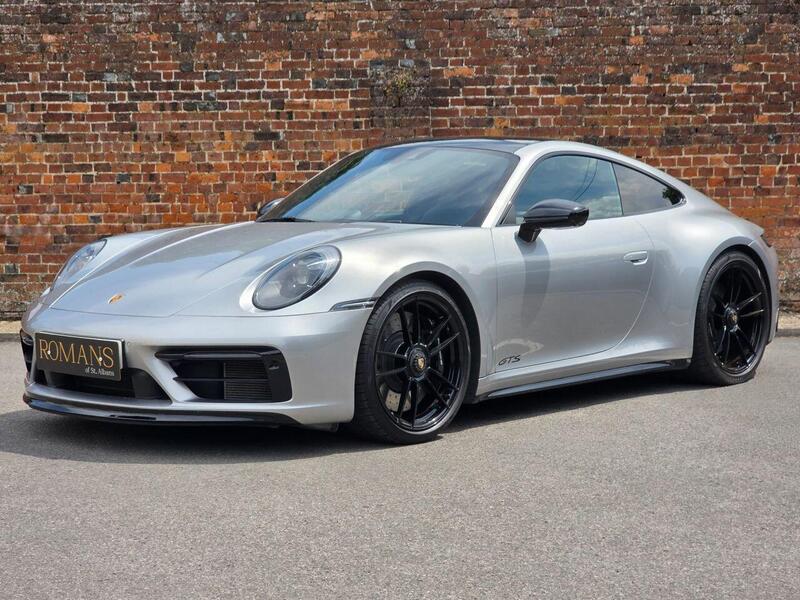 Porsche 911 main image