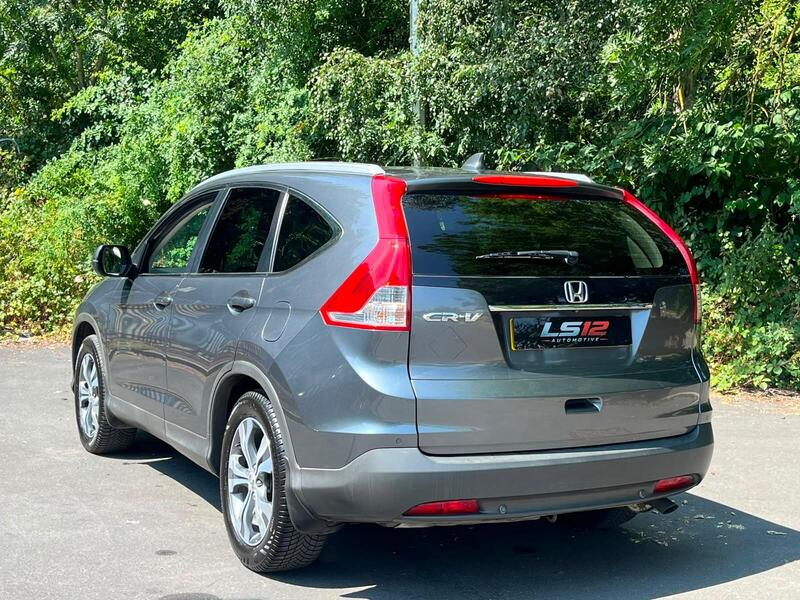 Honda CR-V view 4