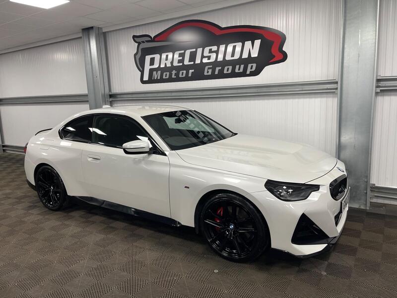 BMW 2 Series view 3