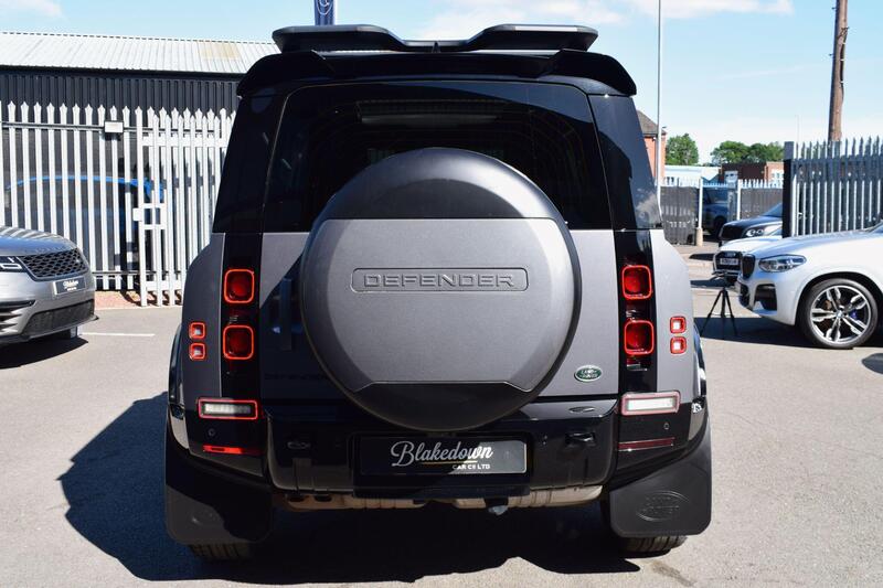 Land Rover Defender view 6