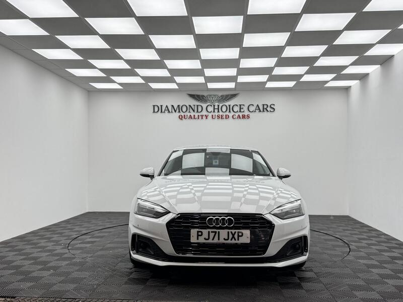 Audi A5 view 3