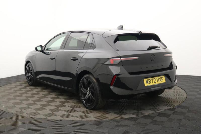 Vauxhall Astra view 6