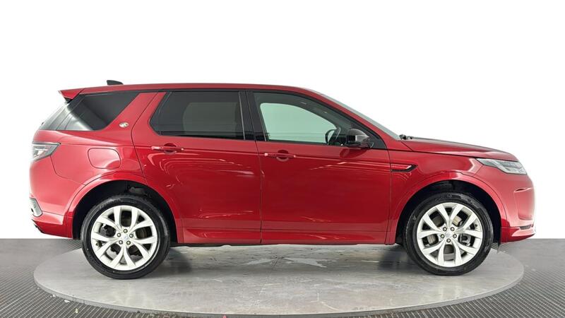 Land Rover Discovery Sport view 3