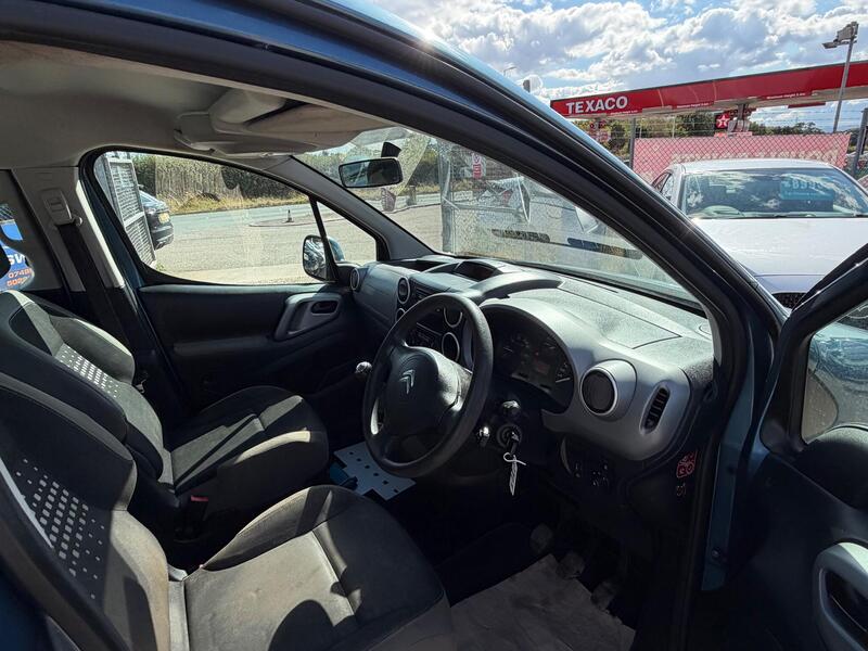 Citroen Berlingo view 4