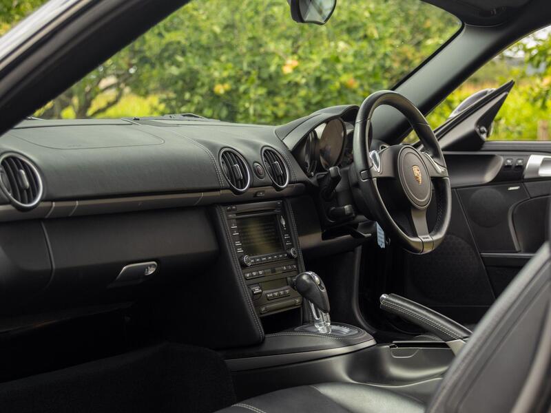 Porsche Cayman view 4