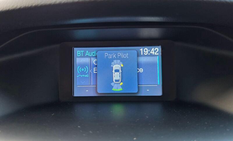 Ford Focus 1.6T EcoBoost Titanium X Euro 5 (s/s) 5dr thumbnail 40