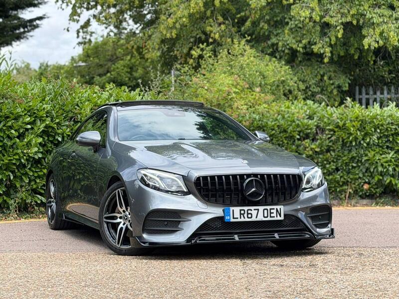 Mercedes-Benz E Class view 4