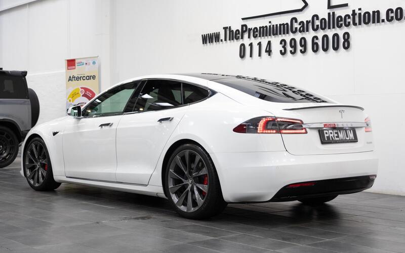 Tesla Model S view 5