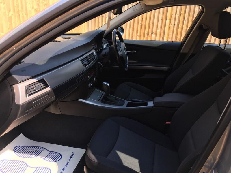 BMW 3 Series view 7