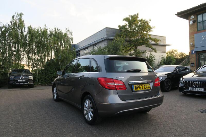 Mercedes-Benz B Class view 5