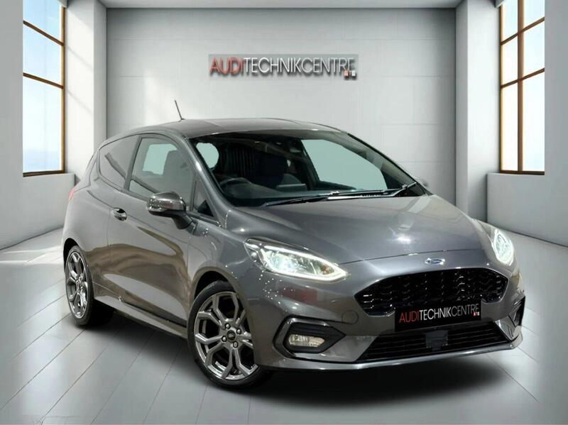 Ford Fiesta Van main image