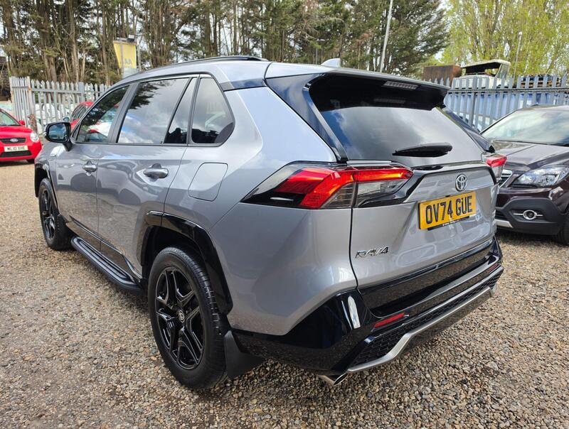 Toyota RAV4 2.5 VVT 18.1kWh GR SPORT CVT 4WD Euro 6 (s/s) 5dr thumbnail 5