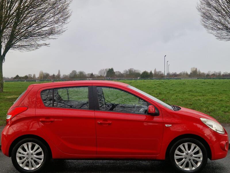 Hyundai I20 view 4
