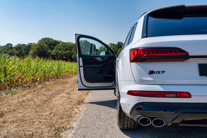 Audi Audi SQ7 view 7