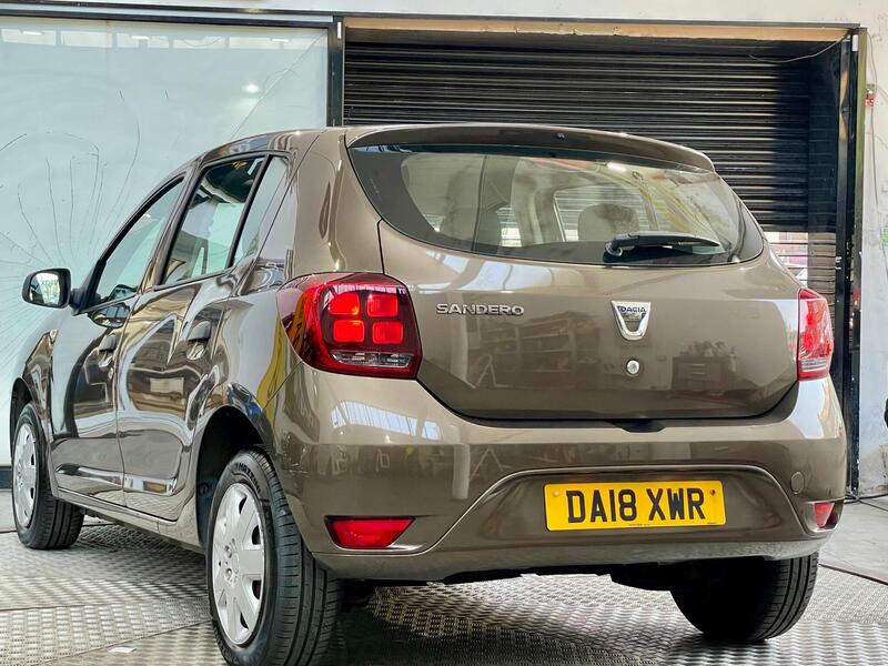 Dacia Sandero view 3