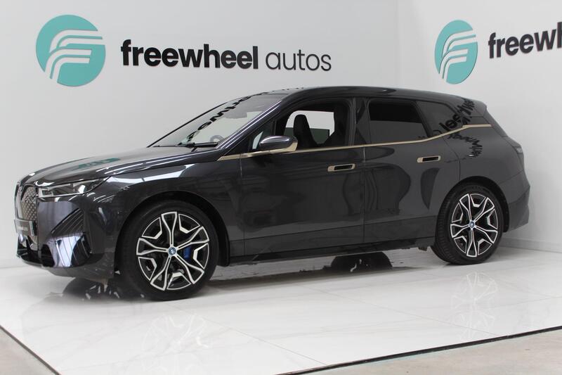 2022 BMW iX in Grey — image 10 of 90