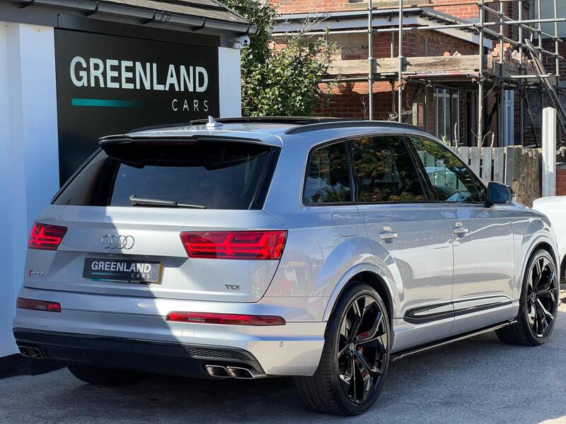 Audi Audi SQ7 view 2