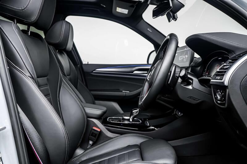BMW X3 view 6