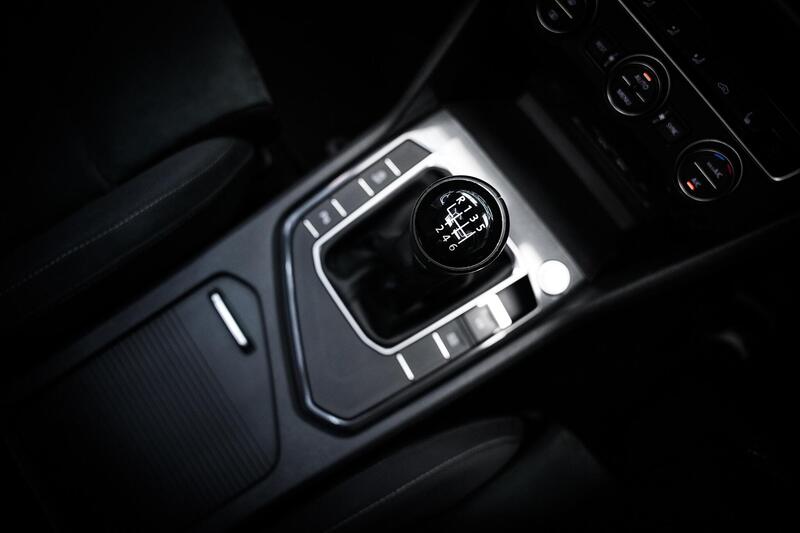 Volkswagen Tiguan Allspace view 7