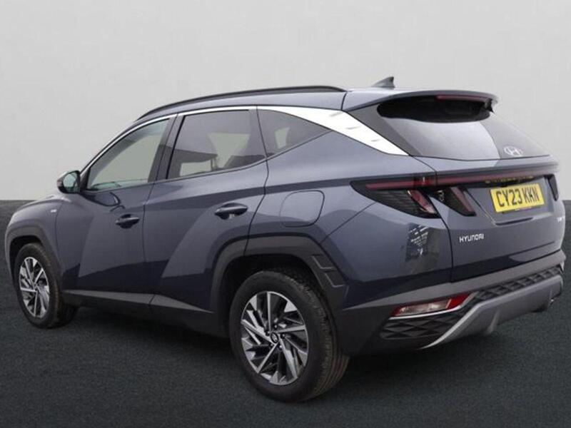 Hyundai Tucson view 3
