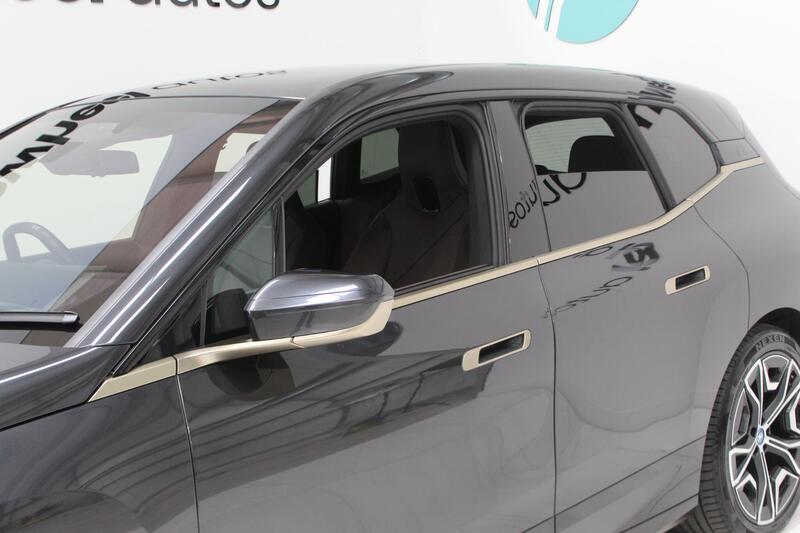 2022 BMW iX in Grey — image 52 of 90