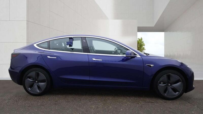 Tesla Model 3 view 5