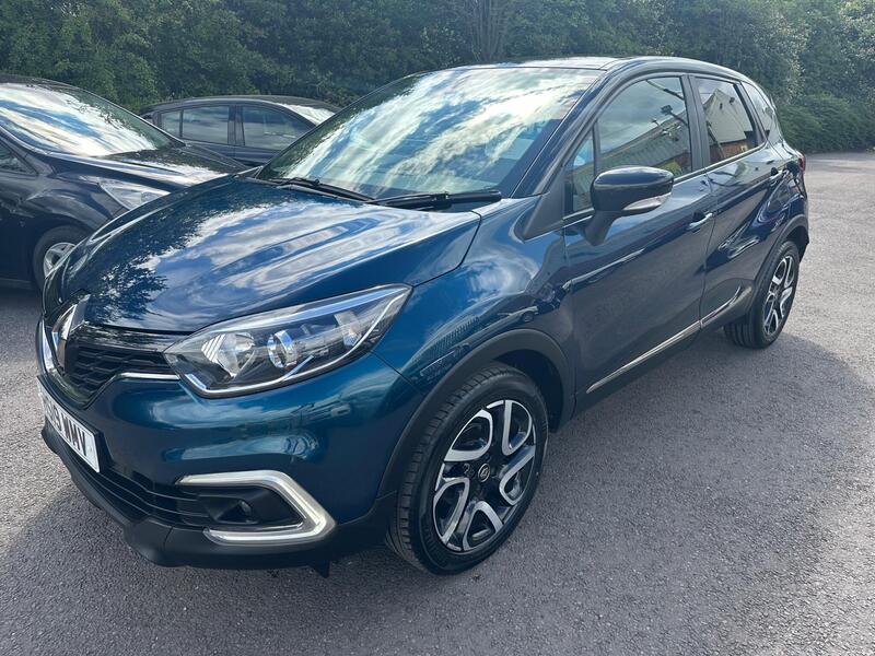 Renault Captur view 2