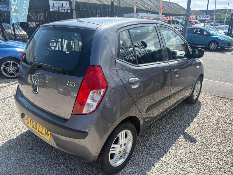 Hyundai I10 view 6