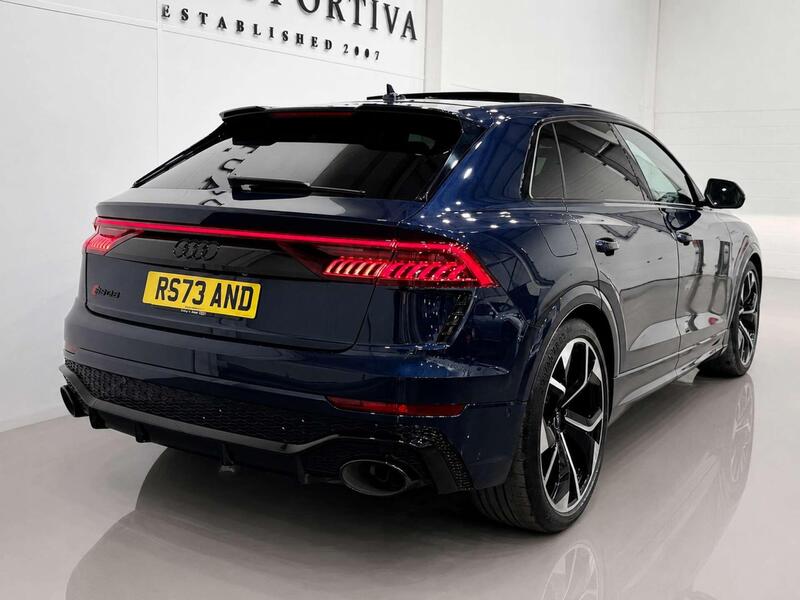 Audi Audi RSQ8 view 4