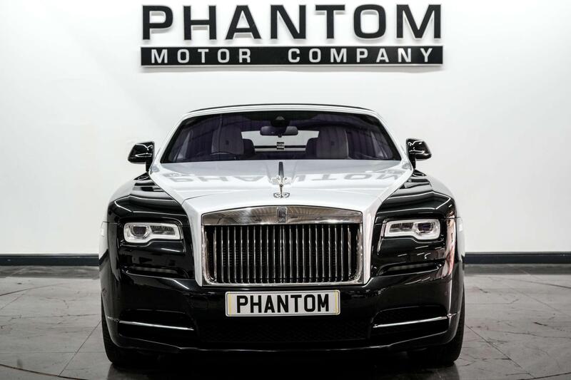 Rolls-Royce Dawn view 7