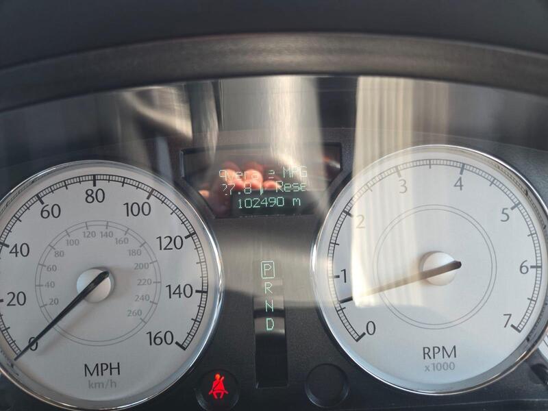 Chrysler 300c view 5