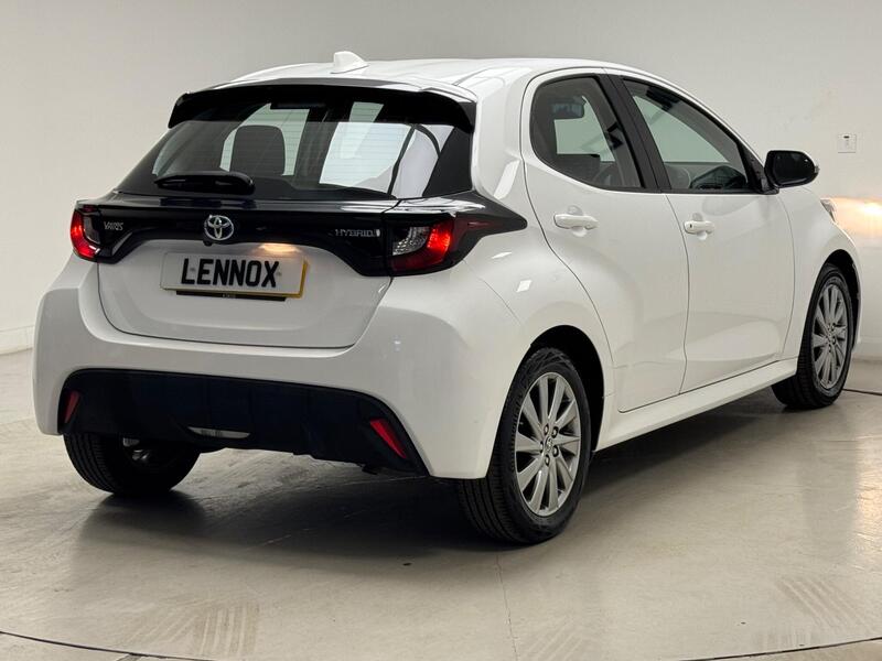Toyota Yaris view 6