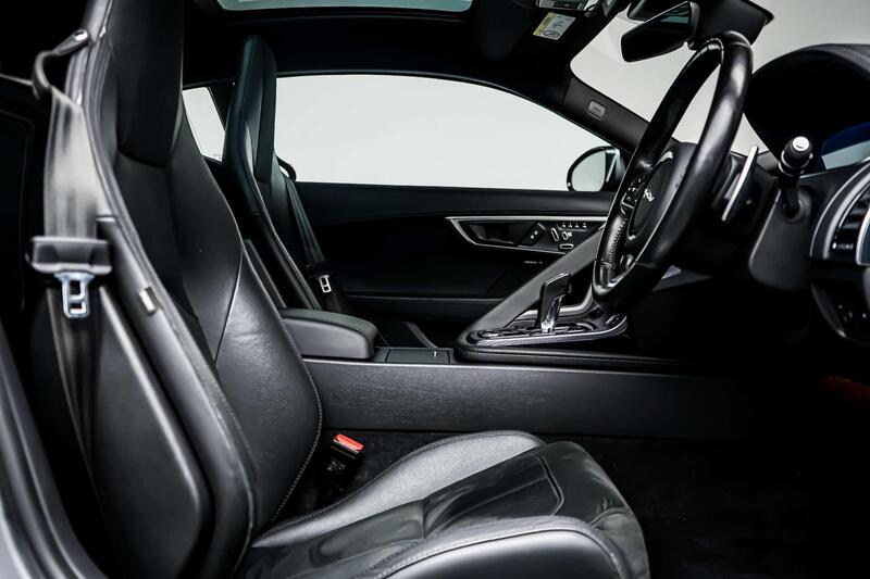Jaguar F-Type view 6