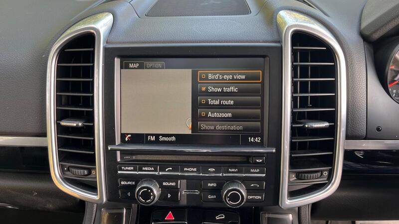2015 Porsche Cayenne — photo 39