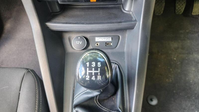 2016 Ford Ka+ — photo 31