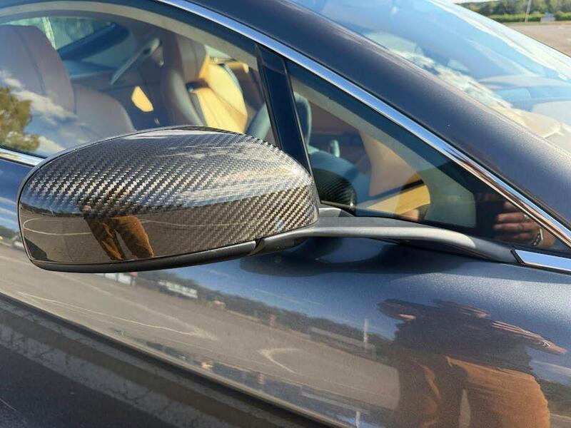 Aston Martin Vantage view 5