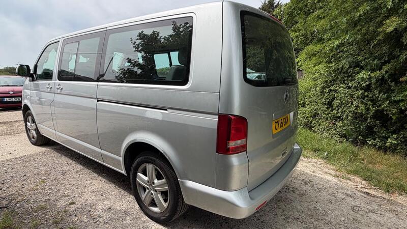 2015 Volkswagen Caravelle — photo 4