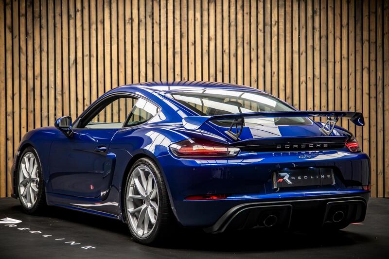 Porsche 718 Cayman view 3