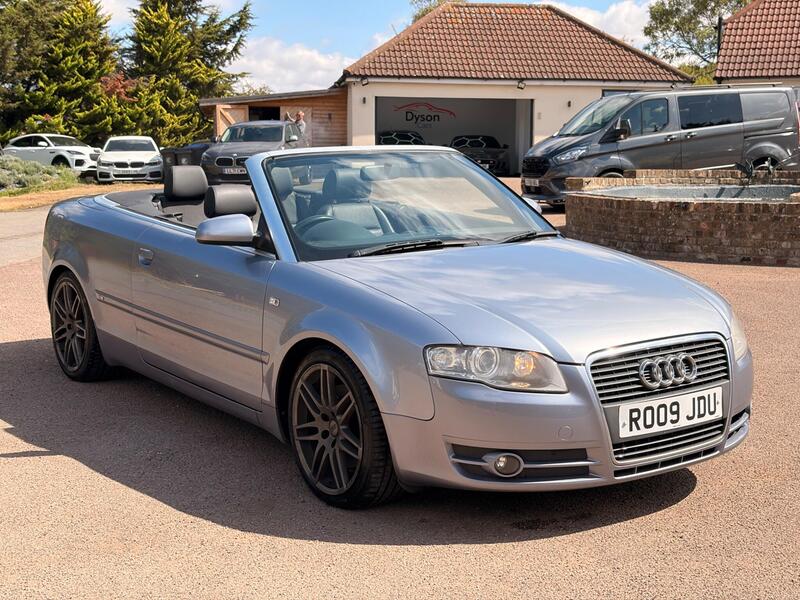 Audi A4 view 3