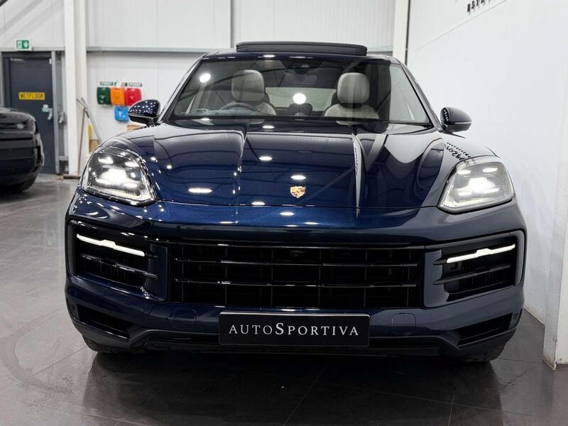 Porsche Cayenne view 7